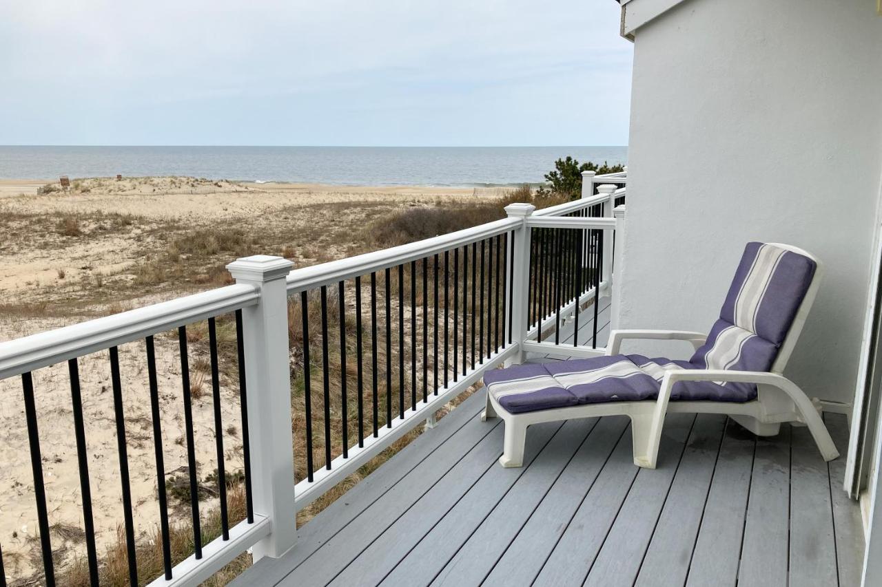 Seaside Villas --- 40123 Seaside Drive フェンウィック・アイランド エクステリア 写真
